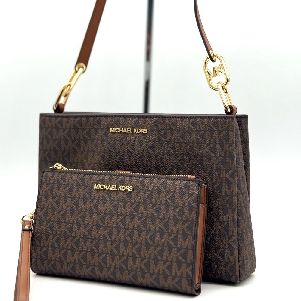 Michael Kors Trisha MD Triple Compartment Bag & Double Zip Wallet Set Brown
